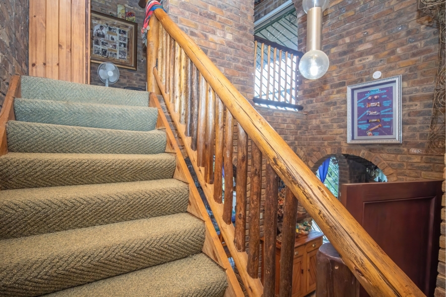 3 Bedroom Property for Sale in Meerhof North West